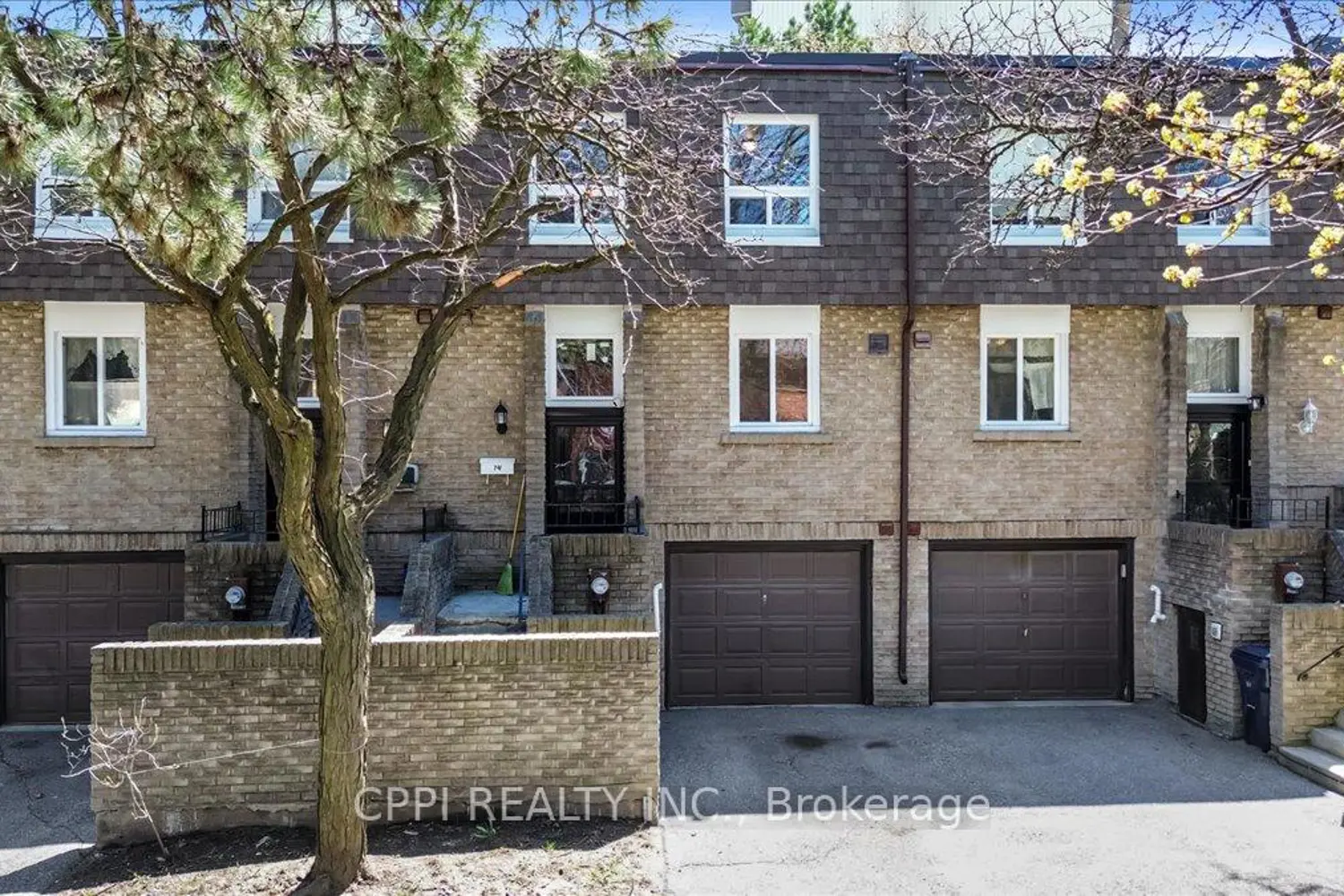 2 Davisbrook Boulevard 14