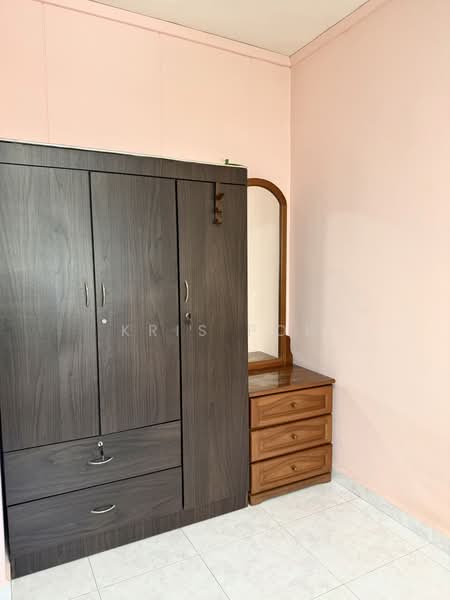 240 Compassvale Walk photo 3