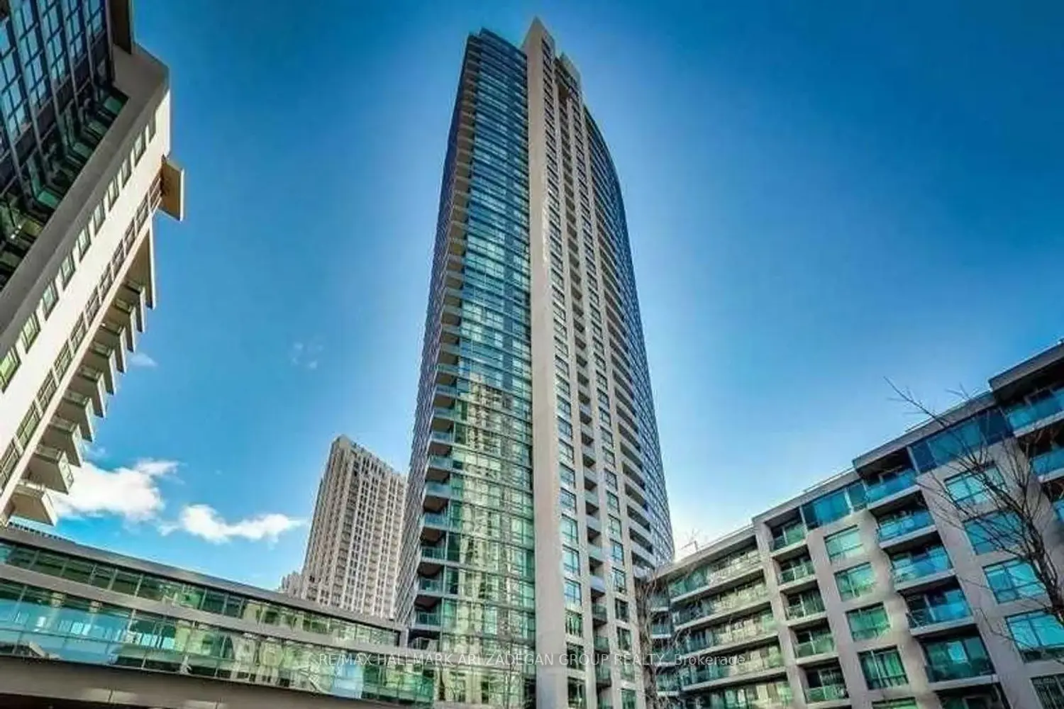 215 Fort York Boulevard 3301