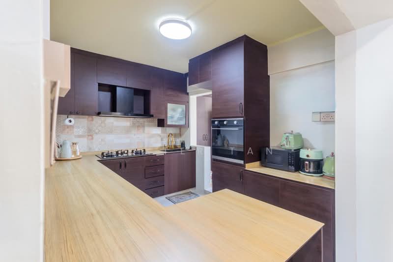 578 Hougang Avenue 4 photo 5