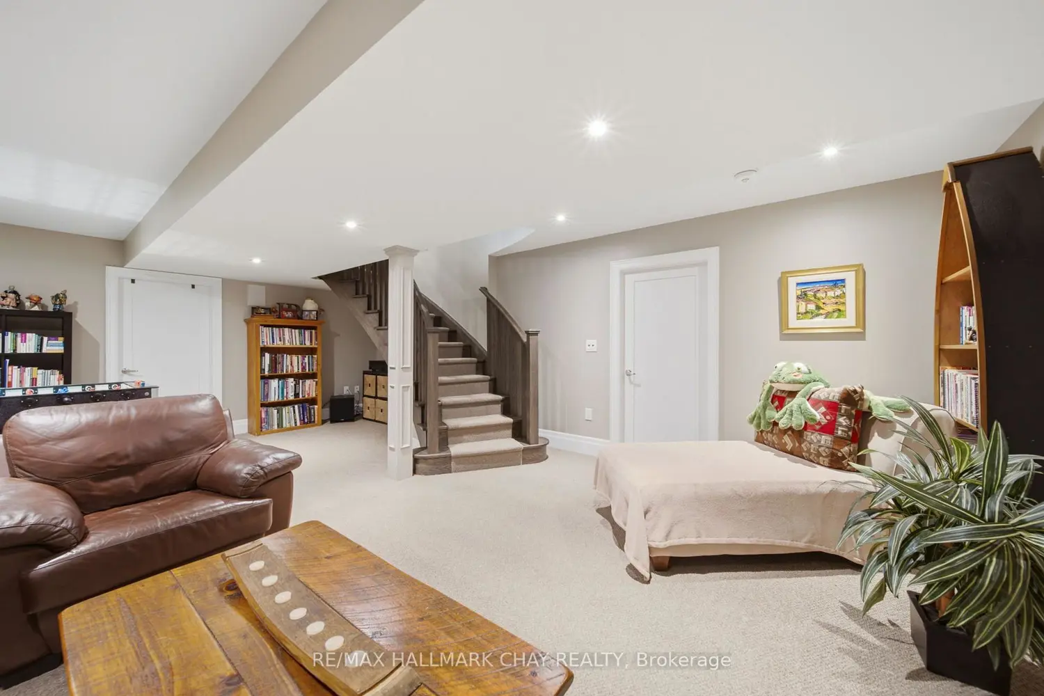 3306 Summerhill Way photo 4