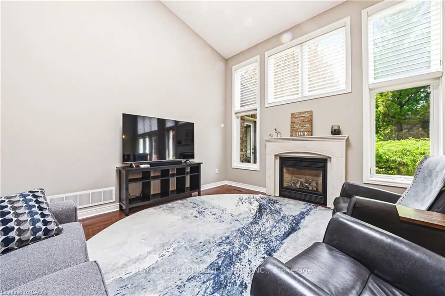 2178 Berwick Drive photo 5