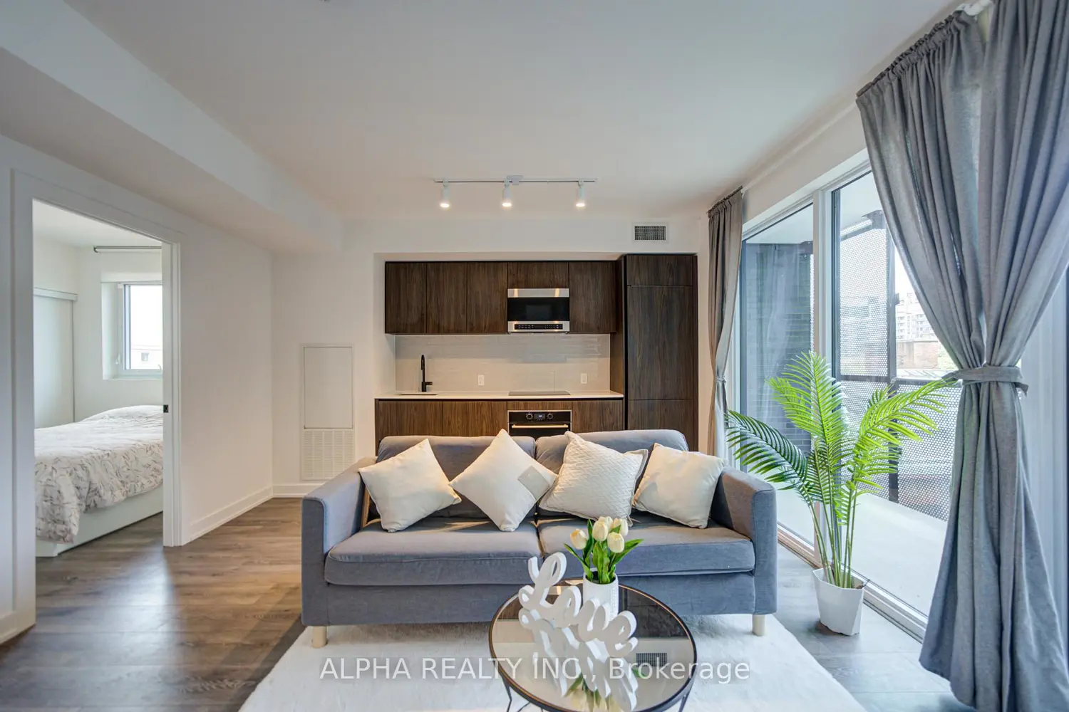 117 Broadway Avenue 515 photo 4