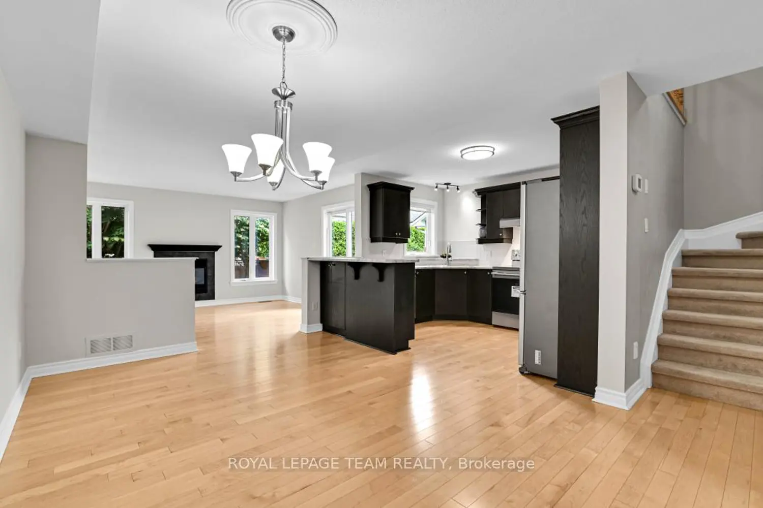 87 Selhurst Avenue photo 3
