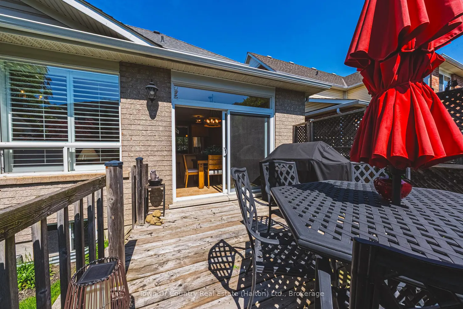 1588 Ramshaw Crescent photo 5