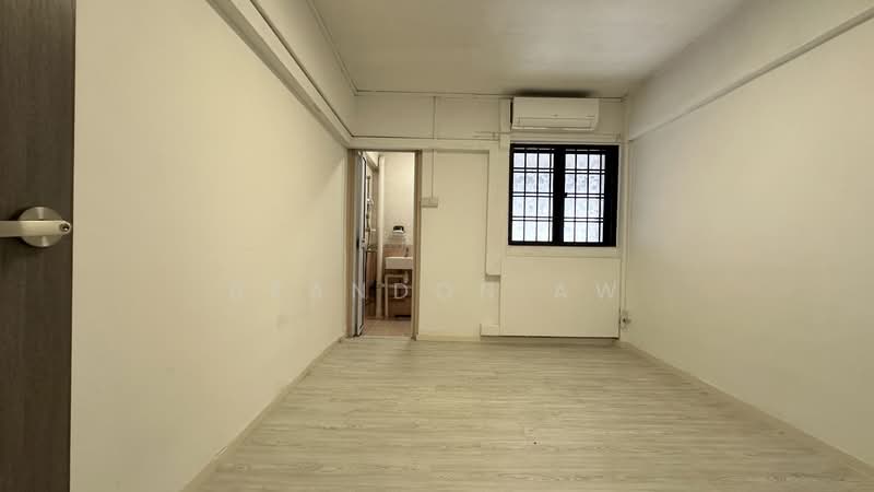 309 Clementi Avenue 4 photo 4