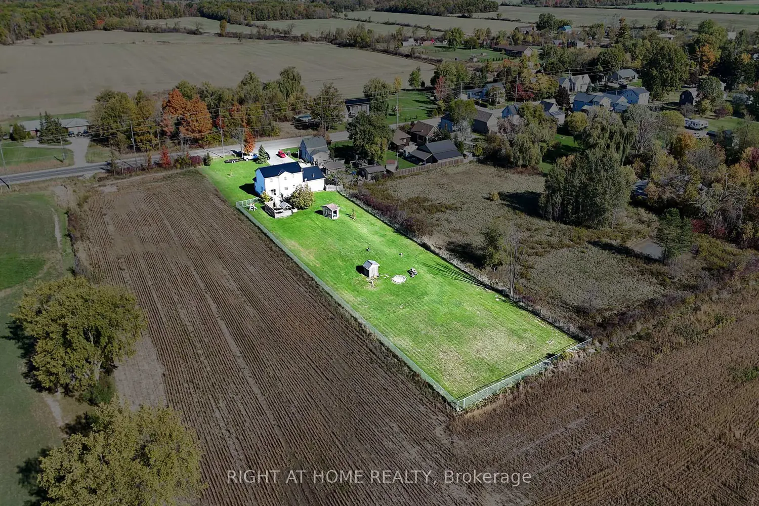 8 Talbot Road photo 2