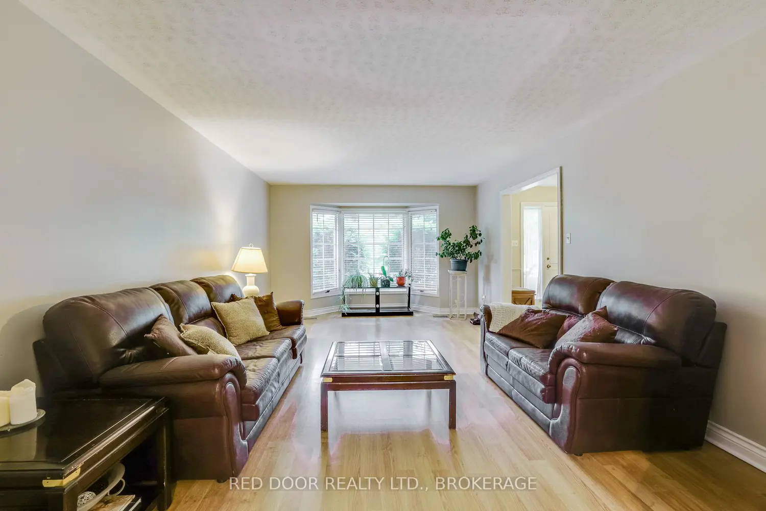 79 Greenbrier Crescent photo 4