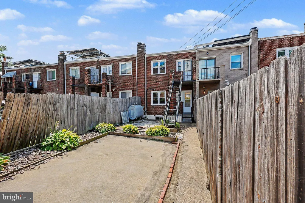 1614 16th Street SE, Washington, DC 20020