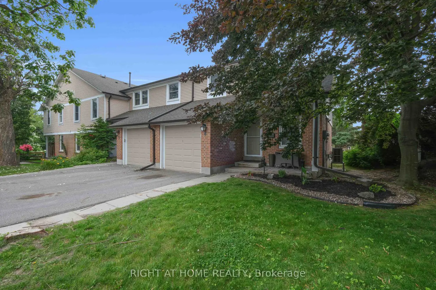 1055 Central Park Boulevard 4 photo 3