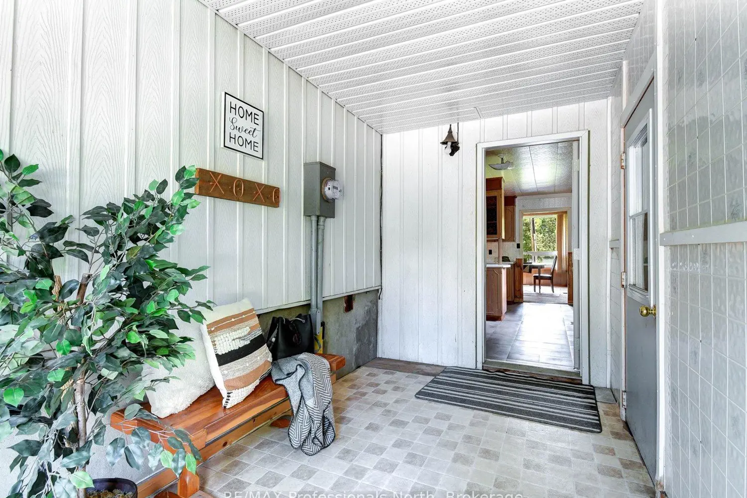 2510 Loop Road photo 5