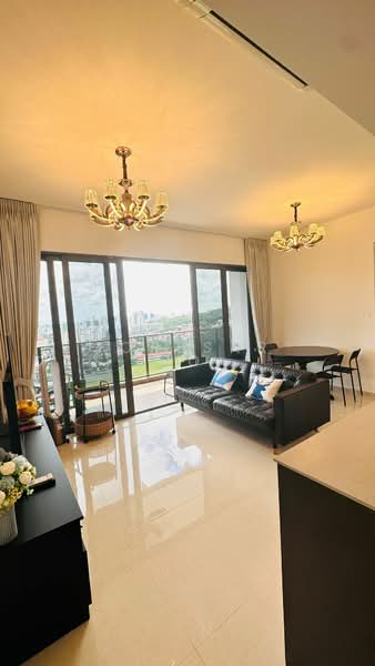 8 Hillview Rise