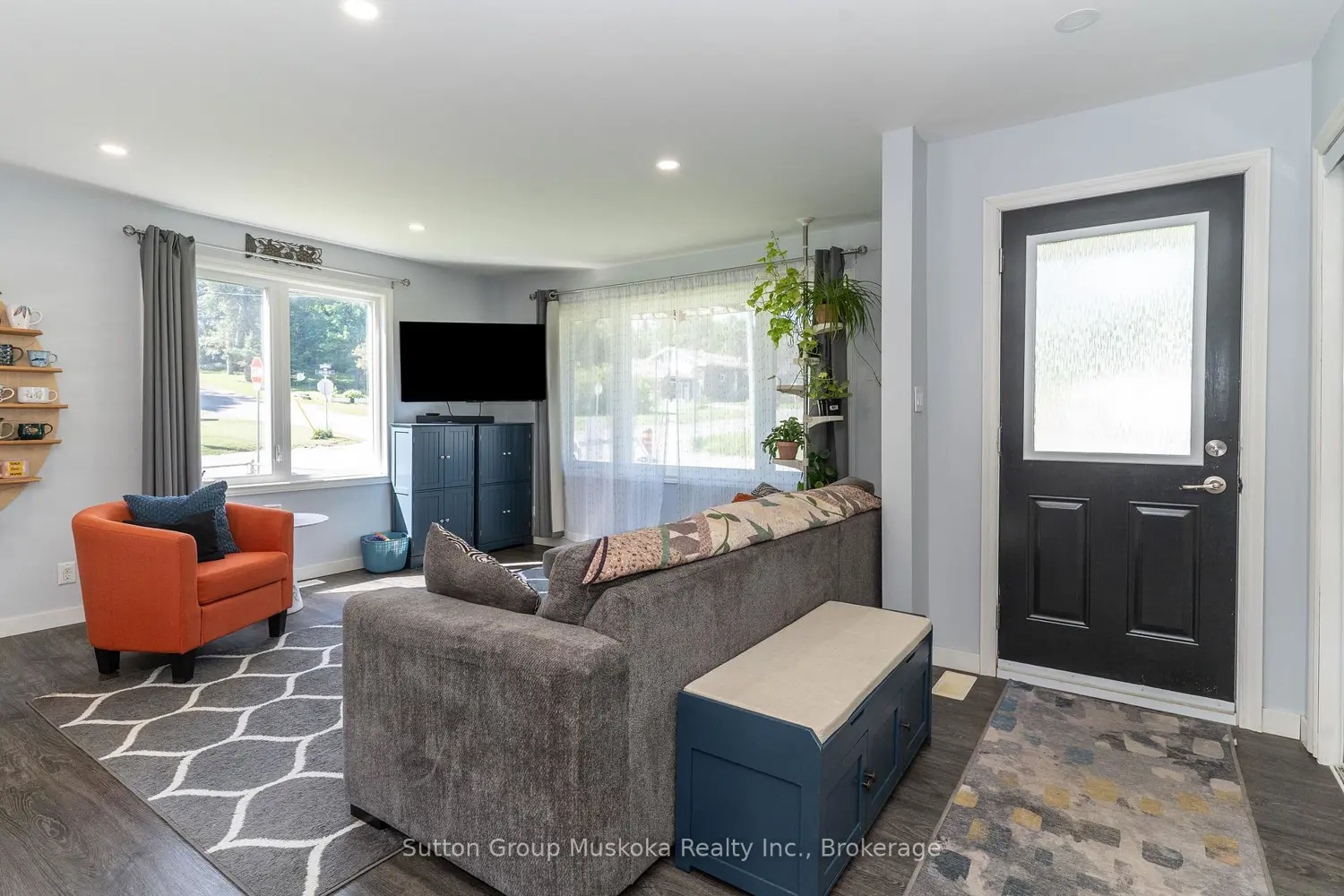 146 Simpson Street photo 5