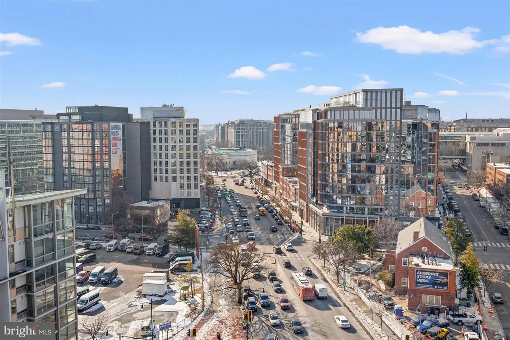 460 New York Ave NW Unit 304, Washington, DC 20001