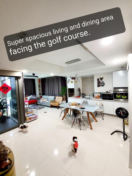 528 Miltonia Close photo 2