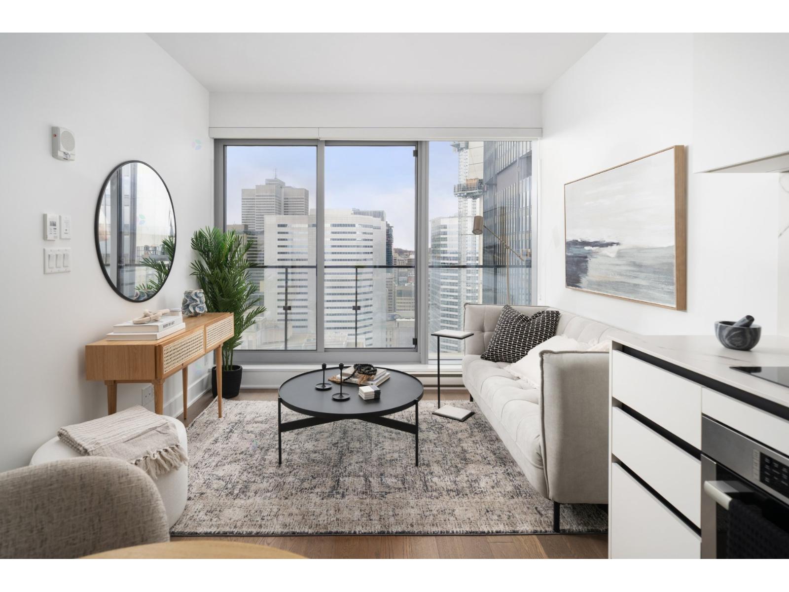 720 Rue St-Jacques