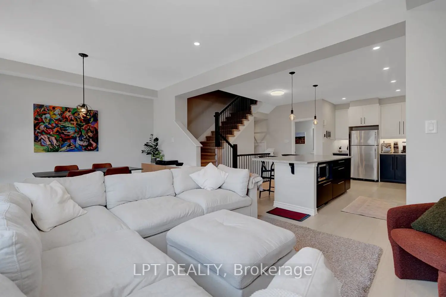 815 Kiniw Private photo 3