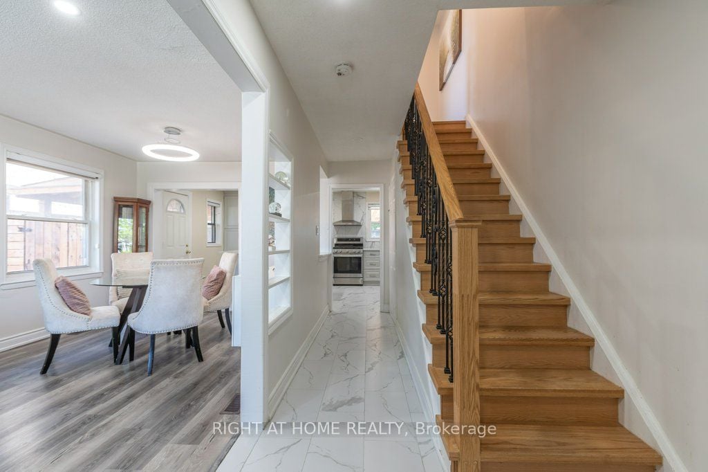 4 Fennimore Crescent, Toronto, ON, M3N 1G8 photo 3