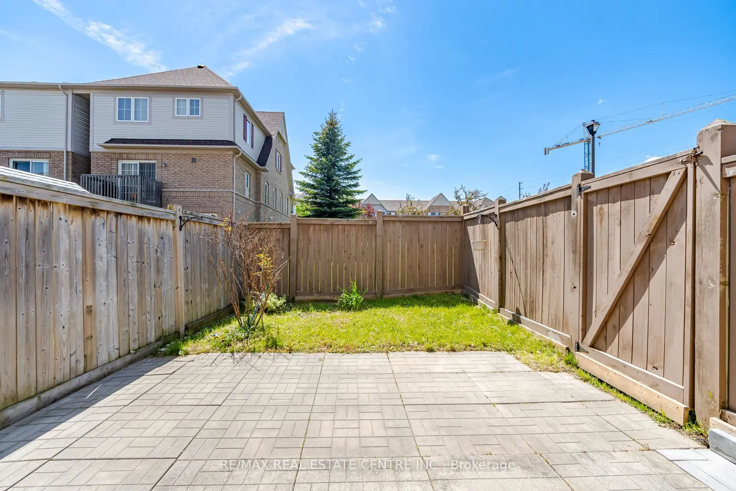 47 Martinworth Lane photo 4