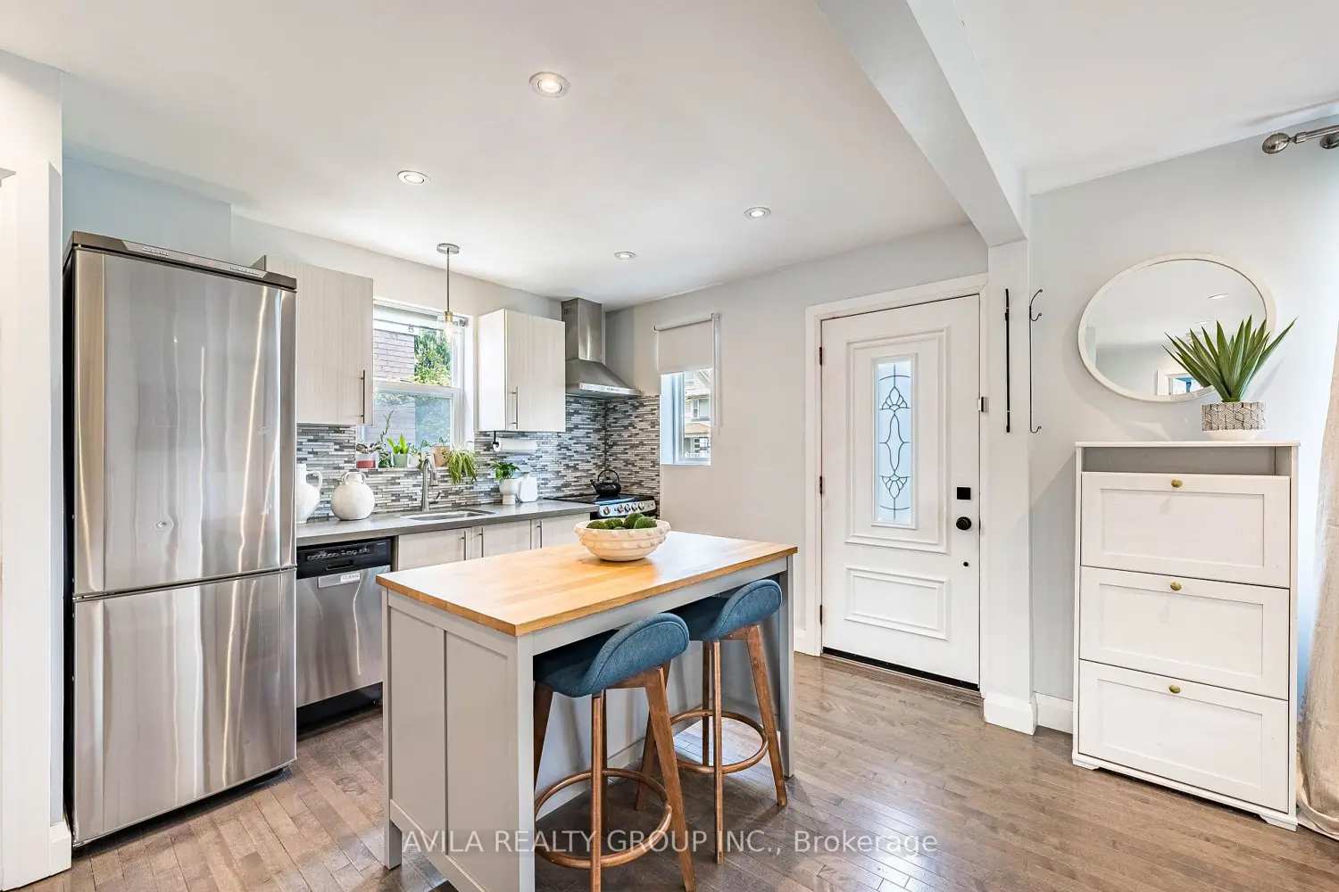 7 Edmund Avenue photo 3