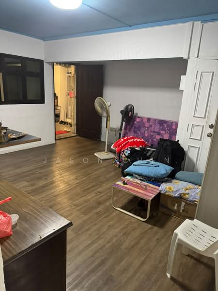 415 Pandan Gardens photo 2