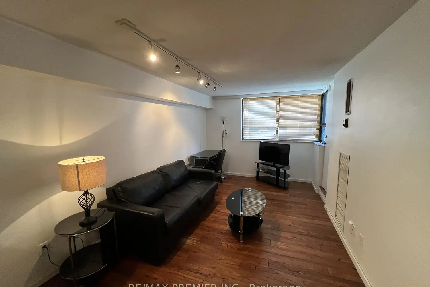 80 St Patrick Street 718 photo 5