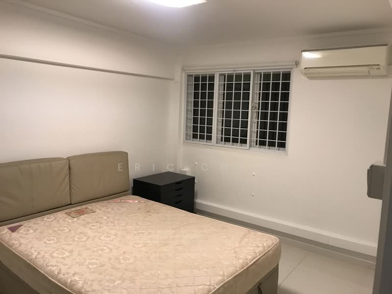 12 Holland Avenue photo 5