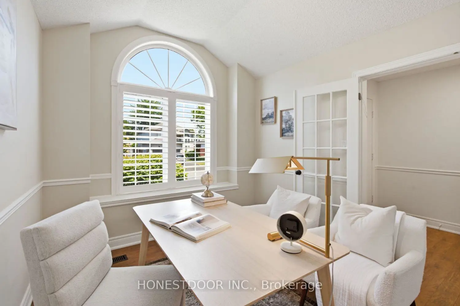 1010 Catskill Drive photo 3