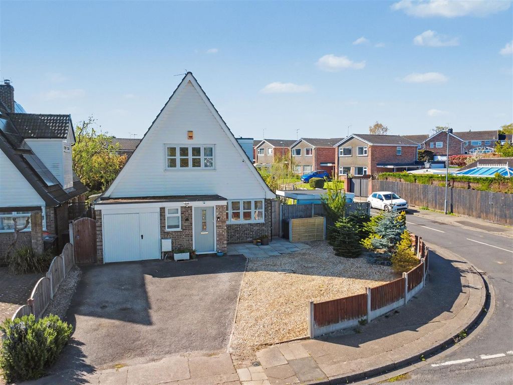 2 bed detached house for saleField Lane, Chilwell, Nottingham NG9
