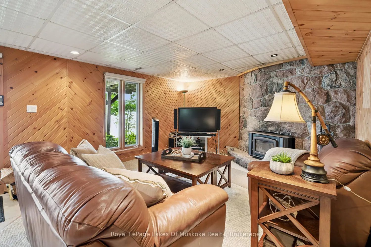 1082 Kawagama Lake Road photo 5