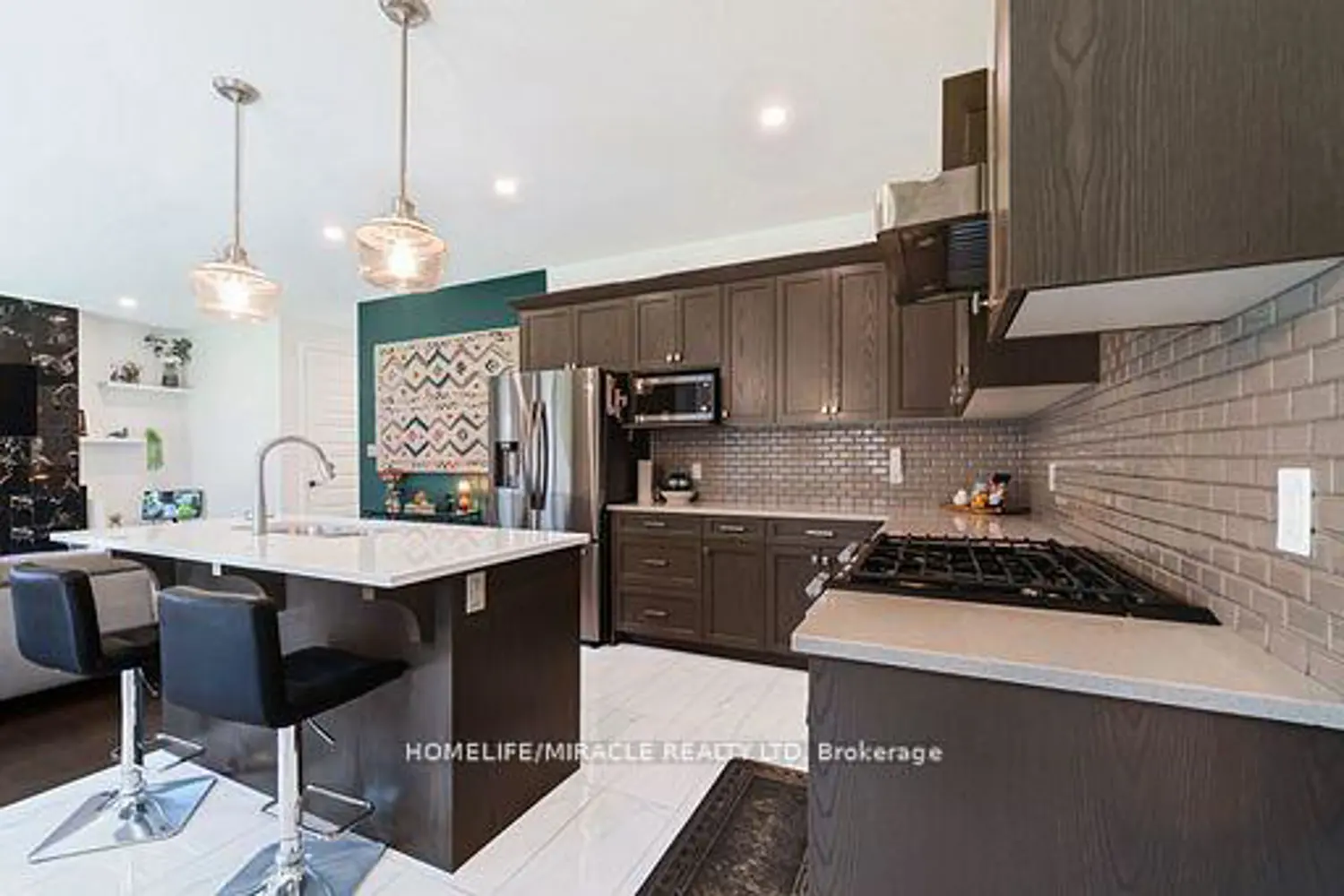 2231 Linkway Boulevard photo 3