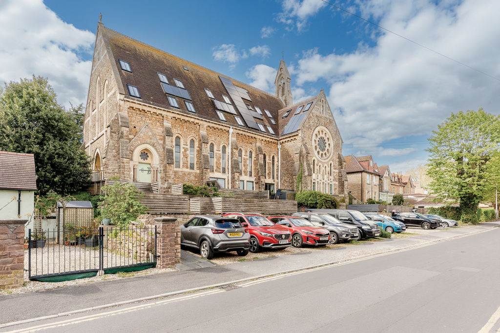 3 bed town house for saleThe View, Woodhill Road BS20