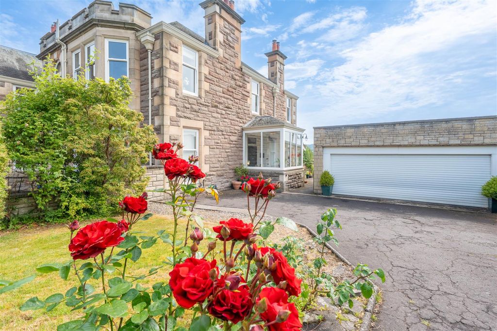 4 bed flat for saleGlasgow Road, Perth PH2