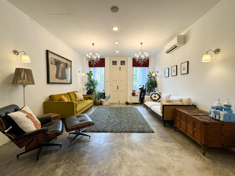Rare Beautifully Maintained Conservation Shophouse