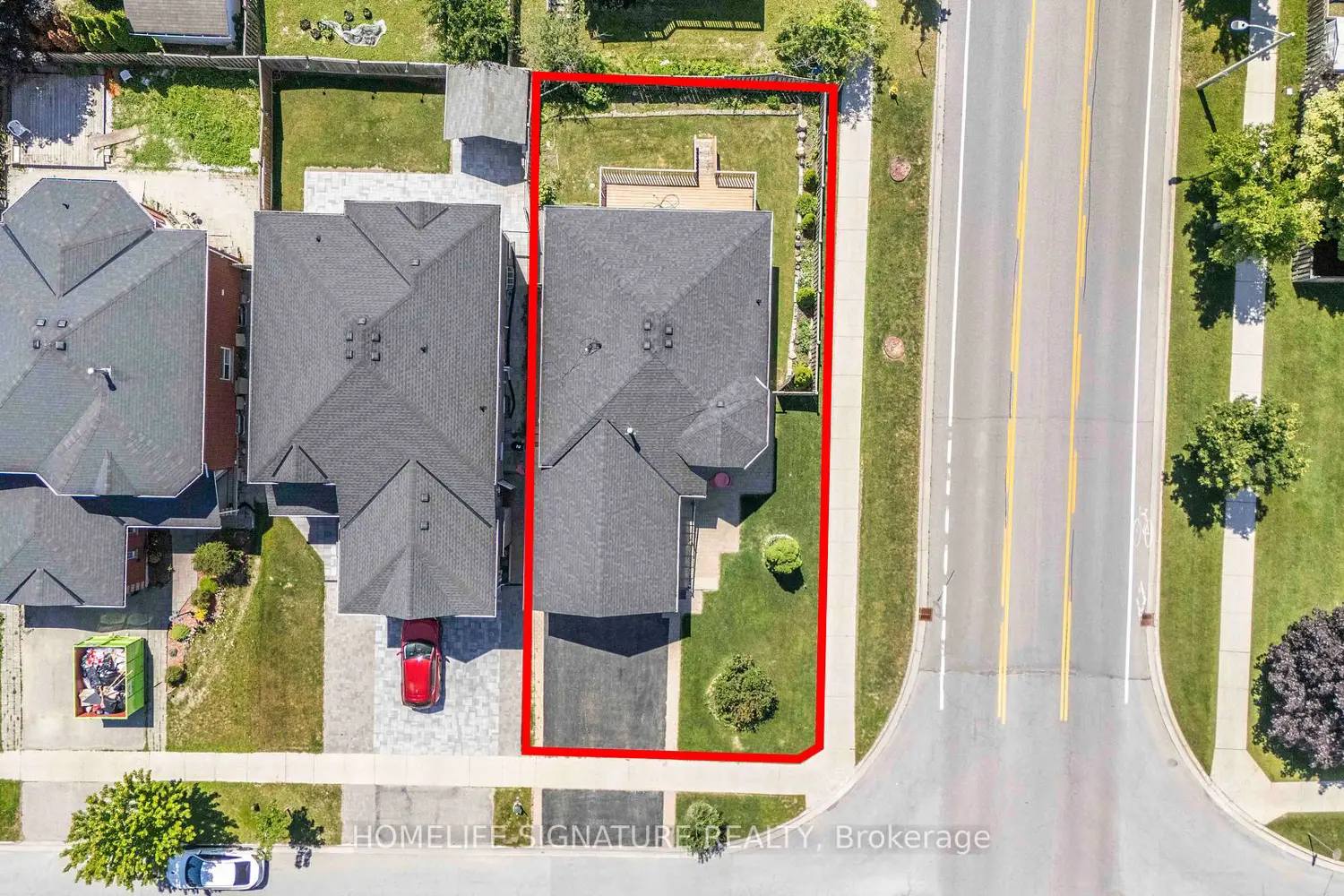 239 Country Lane photo 2