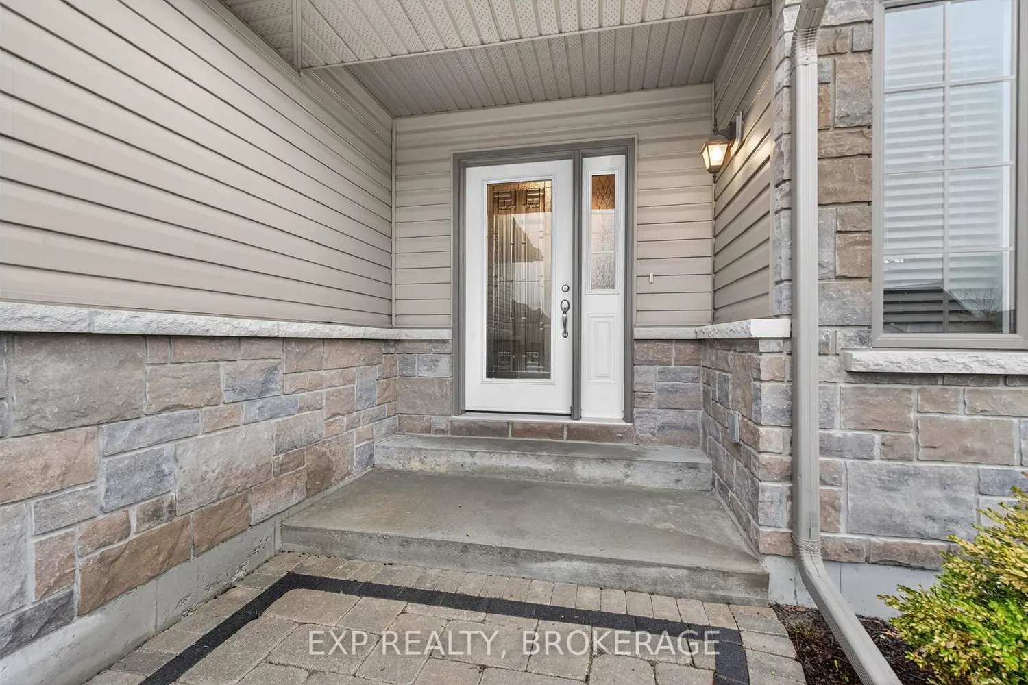 79 Deacon Place photo 3