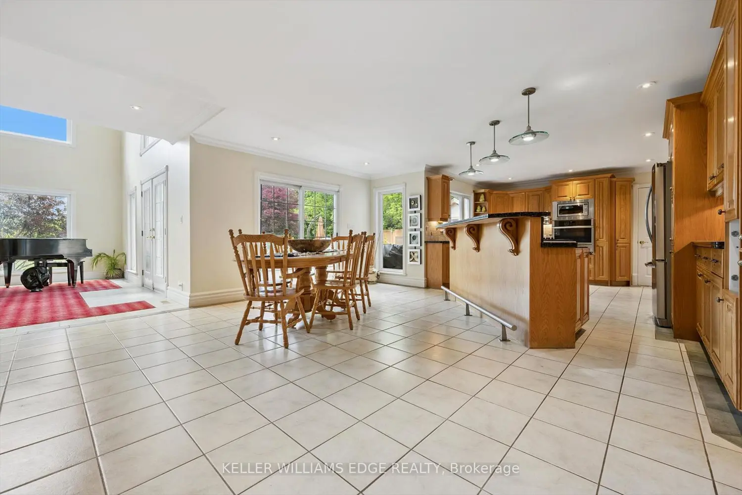 57 Kennedy Road photo 3