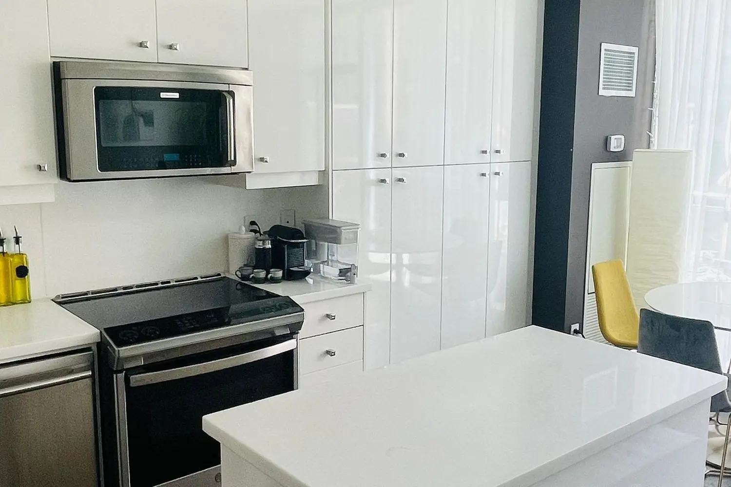 225 Webb Drive 703 photo 4