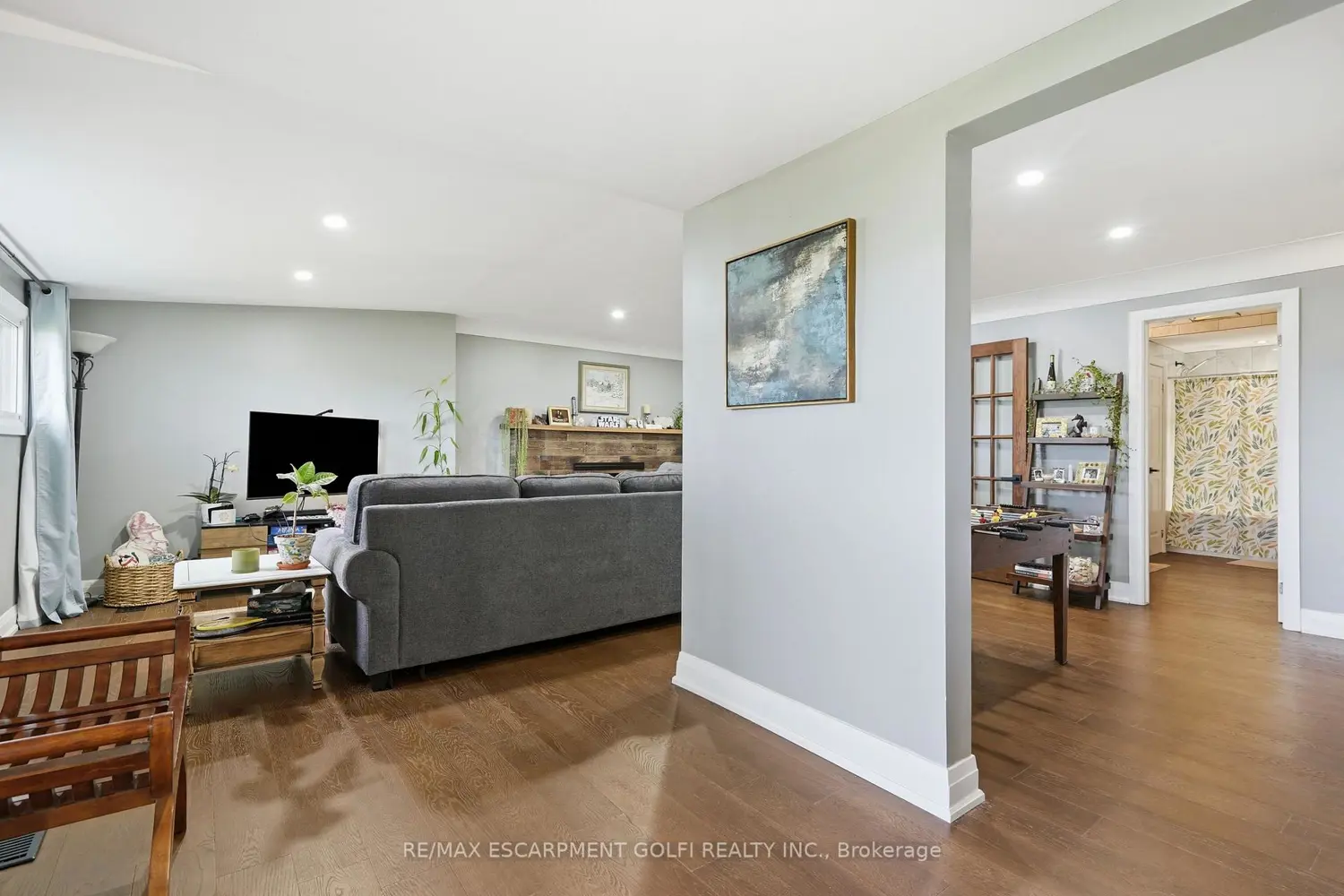 7186 Garner Road photo 2