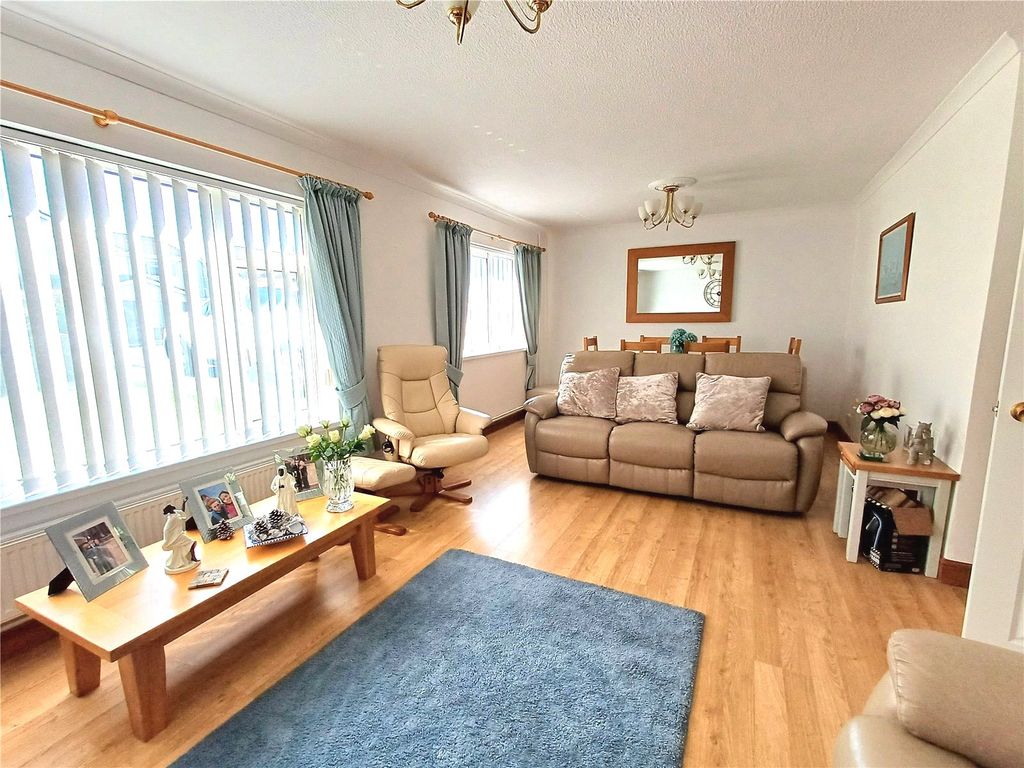 5 bed detached house for saleStonechat Close, Nottage, Porthcawl CF36 photo 2