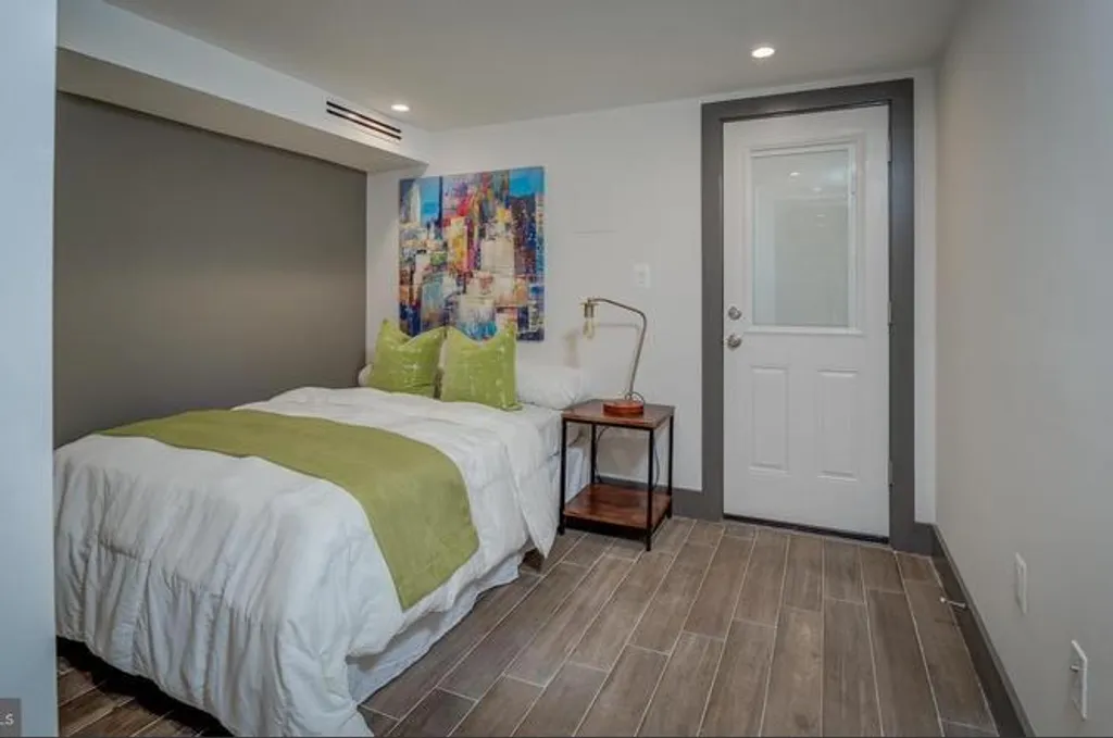 3223 13th Street NW, Washington, DC 20010
