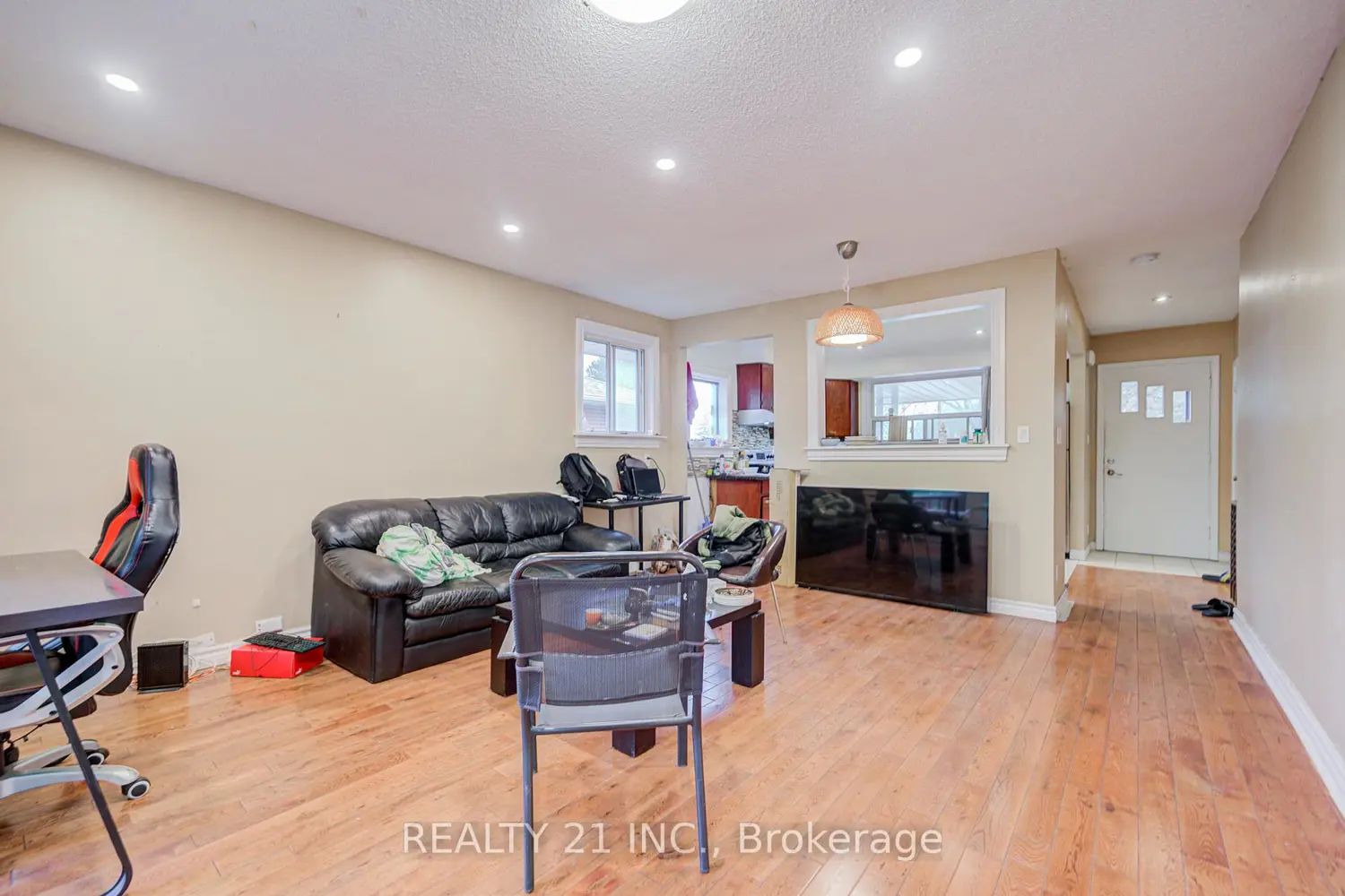 44 Sundance Crescent photo 4