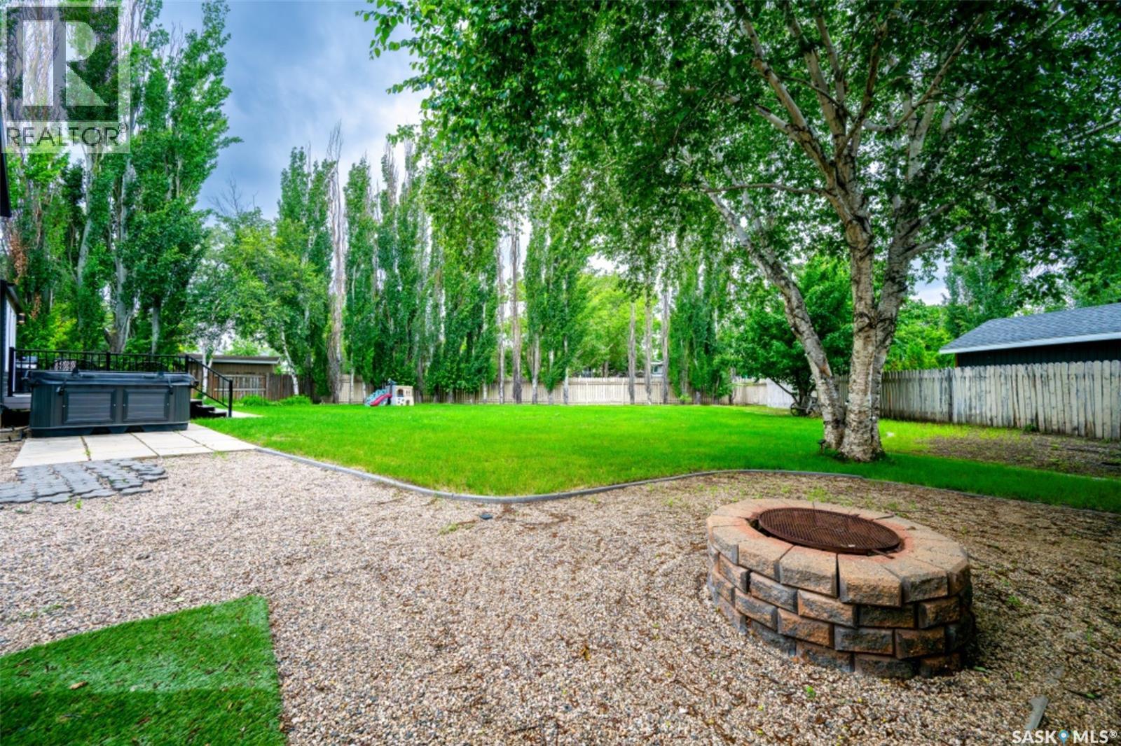 202 Brunst Crescent, Saskatoon, SK, S7N3S6 photo 3