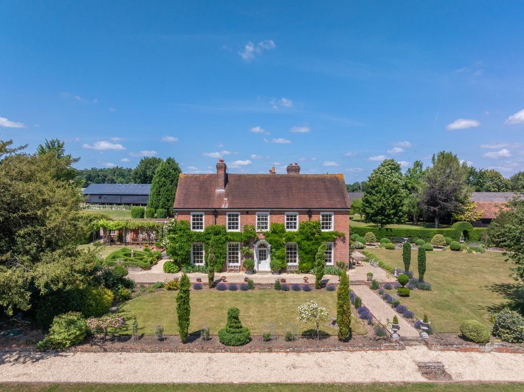 8 bed equestrian for saleLot 1A | Home Farm, Home Farm, Upper Basildon, Reading RG8