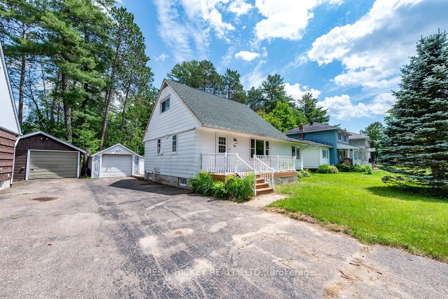 50 Rutherford Avenue photo 2