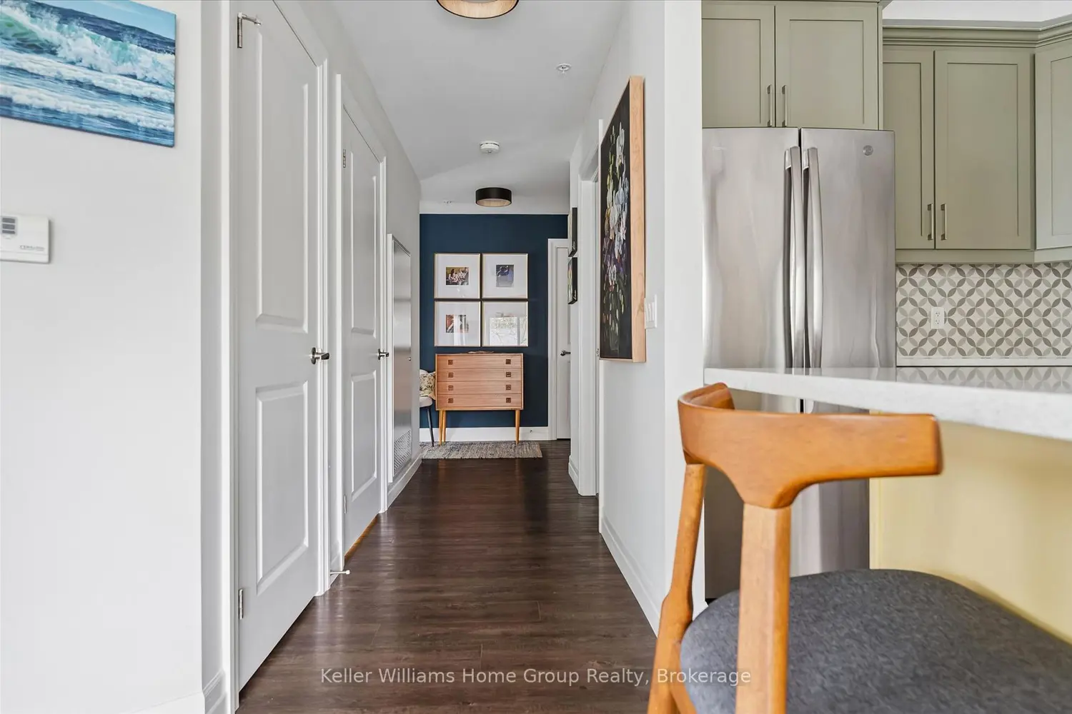 19 Stumpf Street 201 photo 3