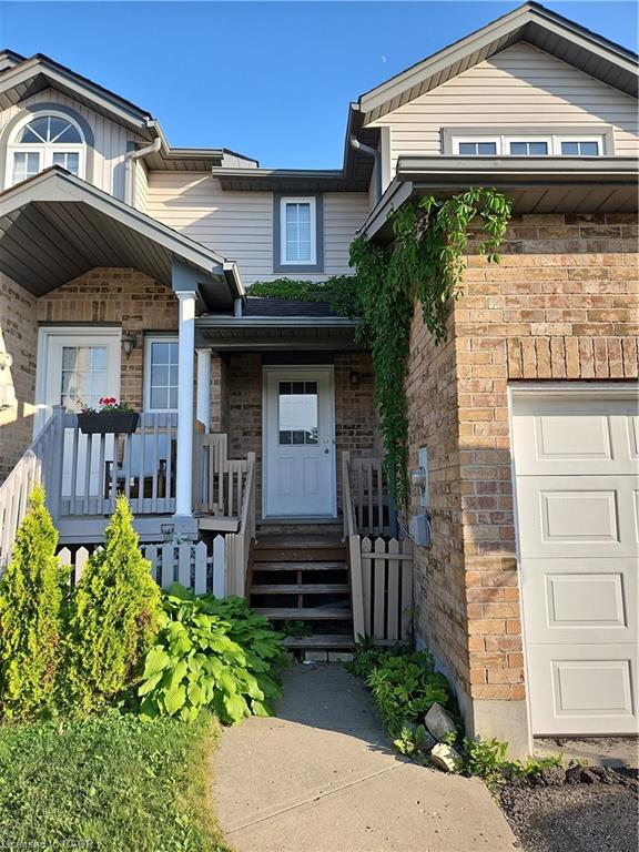 316 Activa Avenue, Kitchener, ON, N2E 3V1 photo 2