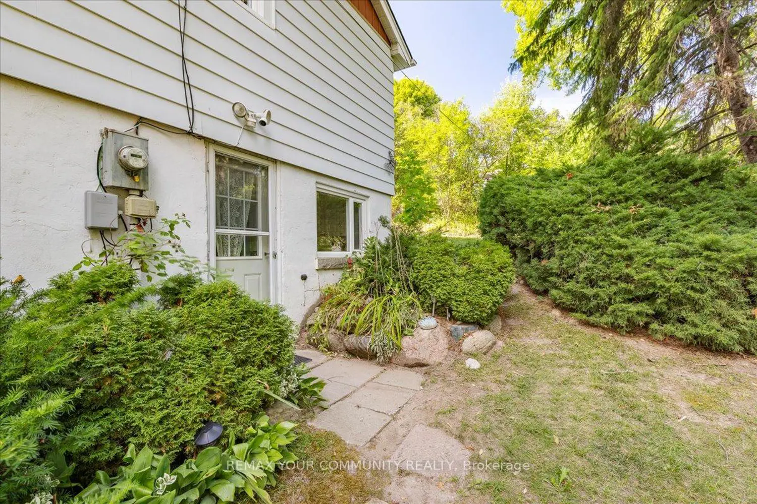 258 Lakeview Boulevard photo 3
