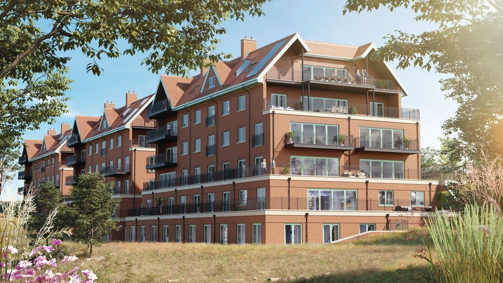 3 bed flat for saleKings Drive, Midhurst GU29