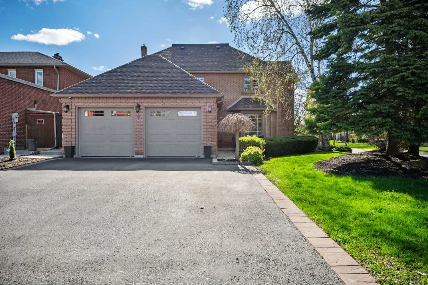 6 Colton Crescent